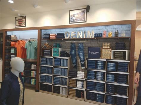 calvin klein factory outlet mahipalpur